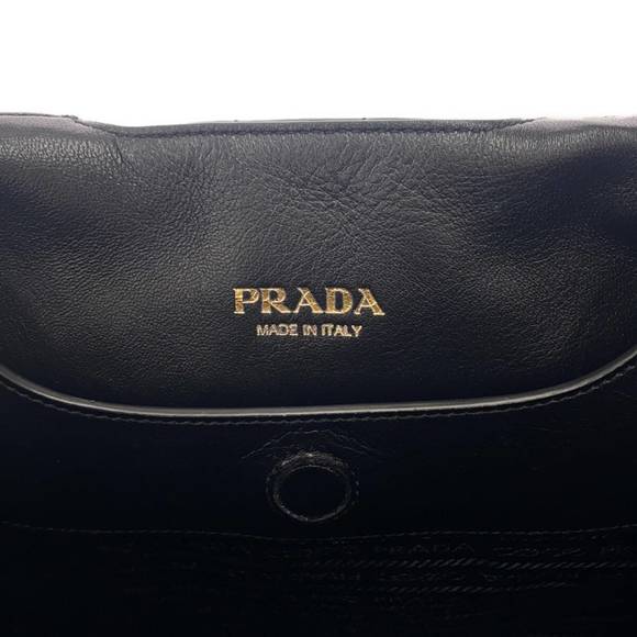 PRADA Tote - Picture 6 of 12